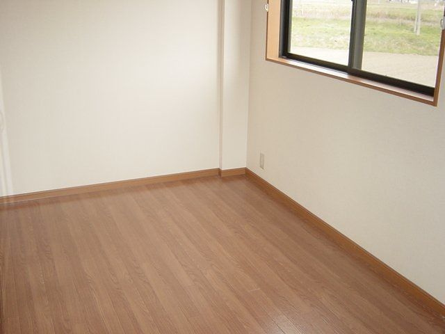 グレイスサンハイムⅡの洋室