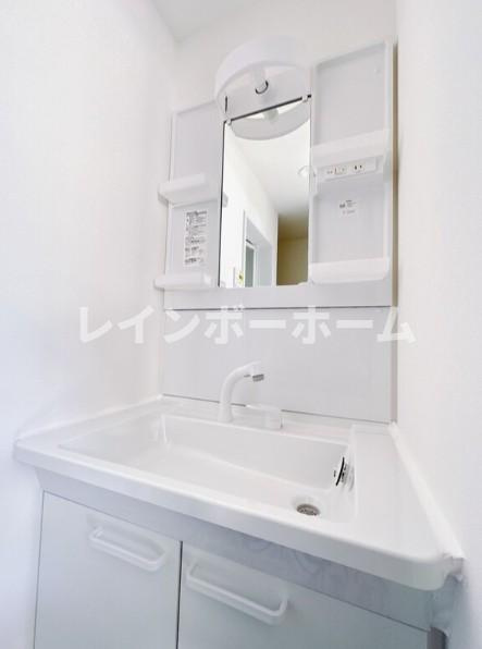 特典：仲介手数料が無料です!!の独立洗面台|使いやすい独立洗面台です
