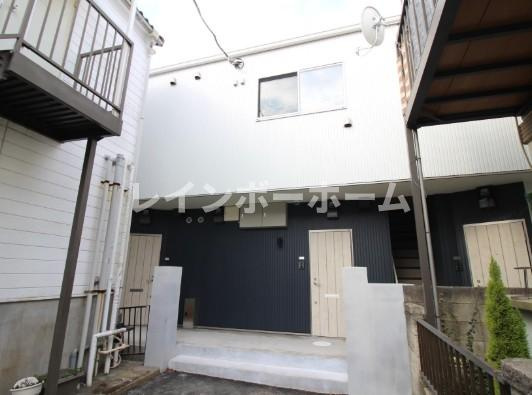 特典：仲介手数料が無料です!!のエントランス|エントランスです