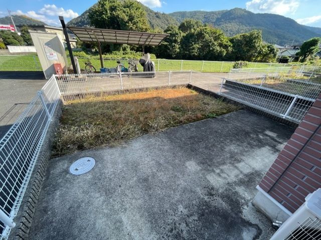 サンハイツ・ファインフェローの庭