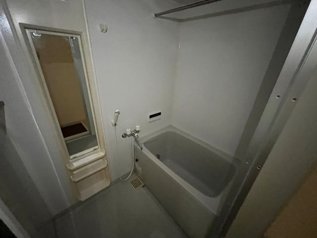 サンハイツ・ファインフェローの浴室