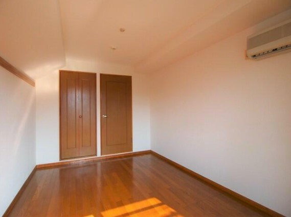 杉並区堀ノ内３丁目の賃貸マンション