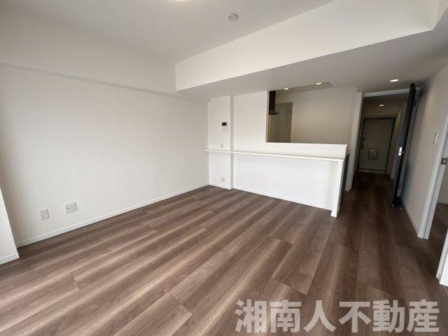 ナイスアーバン平塚総合公園の居間・リビング|ゆったり過ごせるリビングです