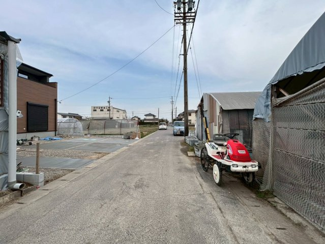 リーブルガーデン　一宮市萩原町林野（苅安賀駅西）　全1区画分譲の前面道路含む現地写真|■前面道路　■ヤマダ不動産　株式会社リライフ　
■夢のマイホーム購入をフルサポートします！