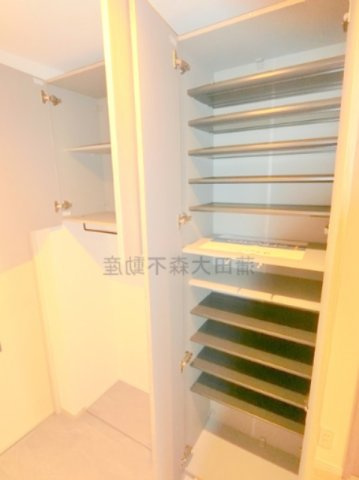 KDXレジデンス東雪谷の設備|たっぷり玄関収納