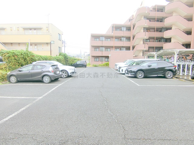 KDXレジデンス東雪谷の駐車場