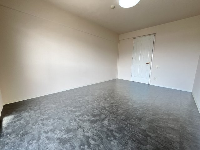 マンションカミュの内装