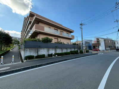 【その他】 | ソフィア泉ヶ丘パークヴェール | ウォークインクローゼットもありますよ！家族の思い出も大切にしまっておけますね♪