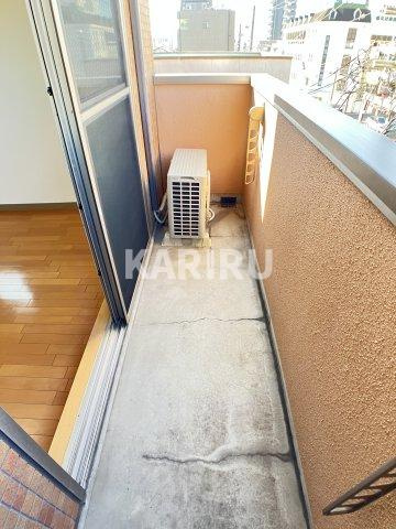 ベルシティ鶴見のバルコニー