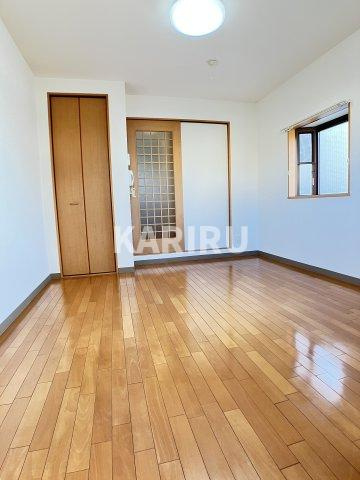 ベルシティ鶴見の居間・リビング