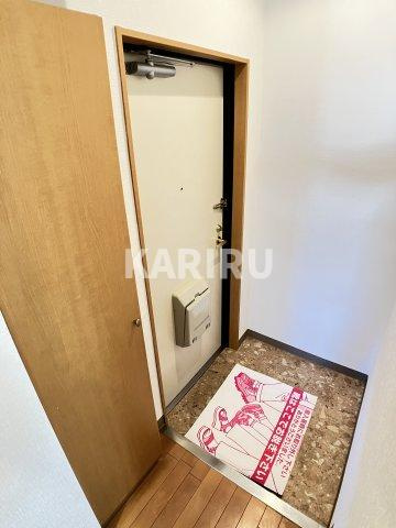 ベルシティ鶴見の玄関