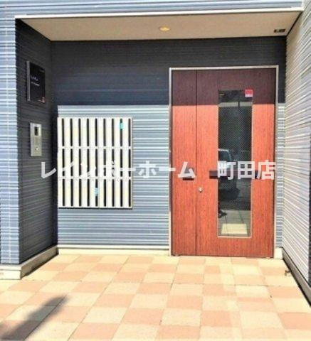 リブリ・Tsurugamine※初期費用分割あと払いサービス利用可能物件のエントランス