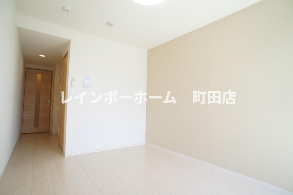 リブリ・Tsurugamine※初期費用分割あと払いサービス利用可能物件の居間・リビング