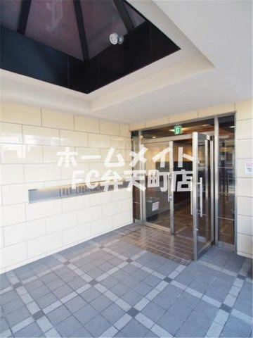 【エントランス】 | 清潔なエントランスです