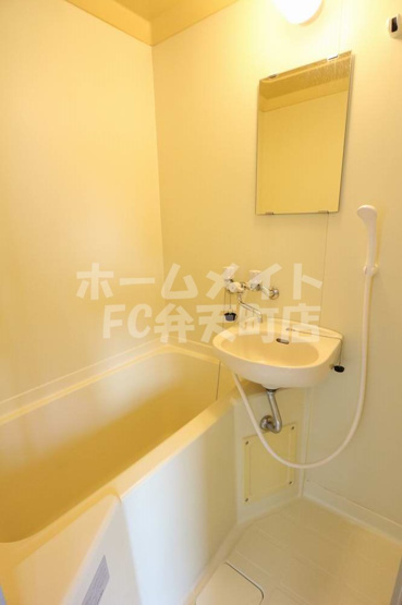 【浴室】 | 落ち着いた空間のお風呂です