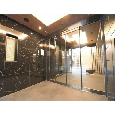 【エントランス】 | ルネサンスコート秋葉原 | 落ち着いたエントランスです