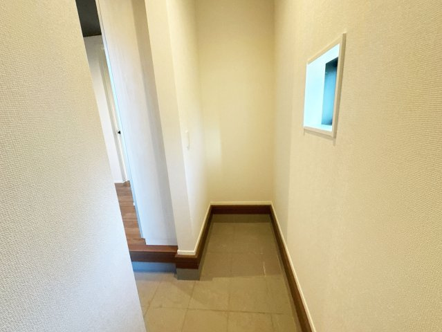 【収納】 | 富士見市水子　新築一戸建住宅　全6棟　(ふじみ野店) | シューズインクローク完備につき、玄関周りもすっきりと片付きます！