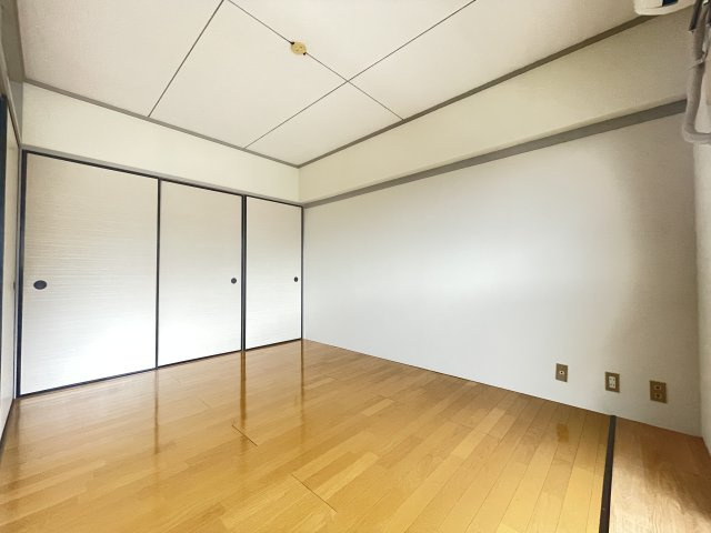 80Hills八代Ⅱの内装