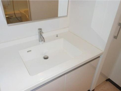 【独立洗面台】 | サンソフィア蔵前 | 独立洗面台で身支度をすべて済ませてしまいましょう