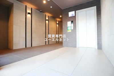 【エントランス】 | プロスパー江坂479 | 毎日通る場所だからこそ、洗練された空間に