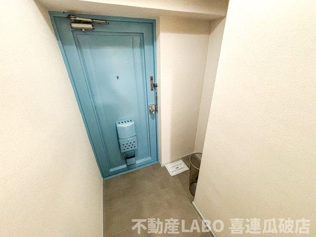 平野ハイツの玄関