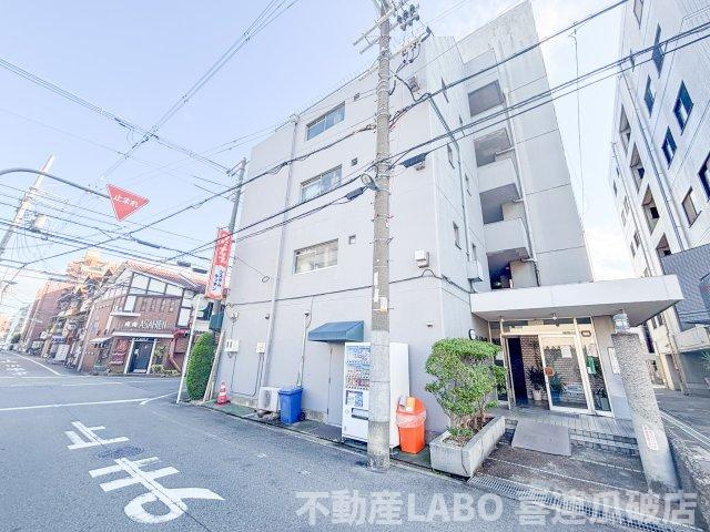 平野ハイツの外観