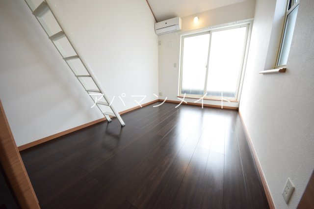 【寝室】 | 落ち着いて過ごせるお部屋です