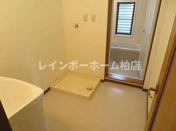 第6ビューストーンハイムの内装|洗面所です