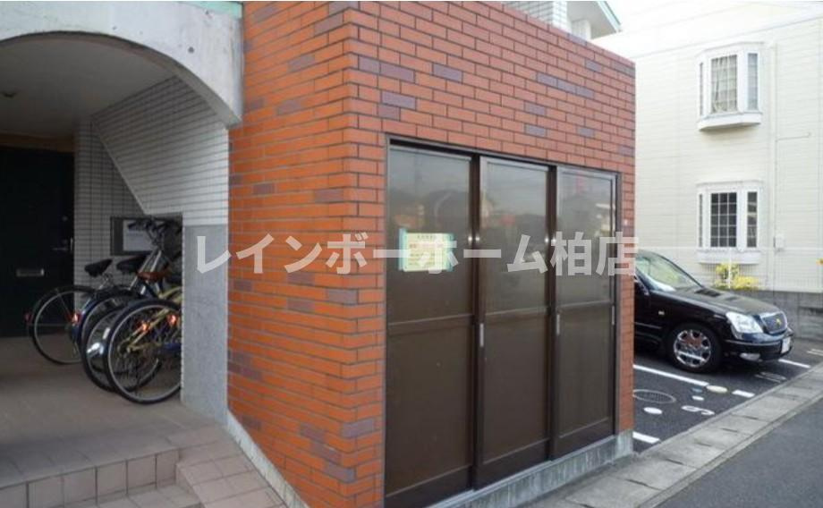 第6ビューストーンハイムのその他共用部分|敷地内ゴミ置き場です