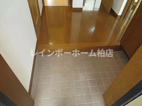 第6ビューストーンハイムの玄関|シューズボックスがあります