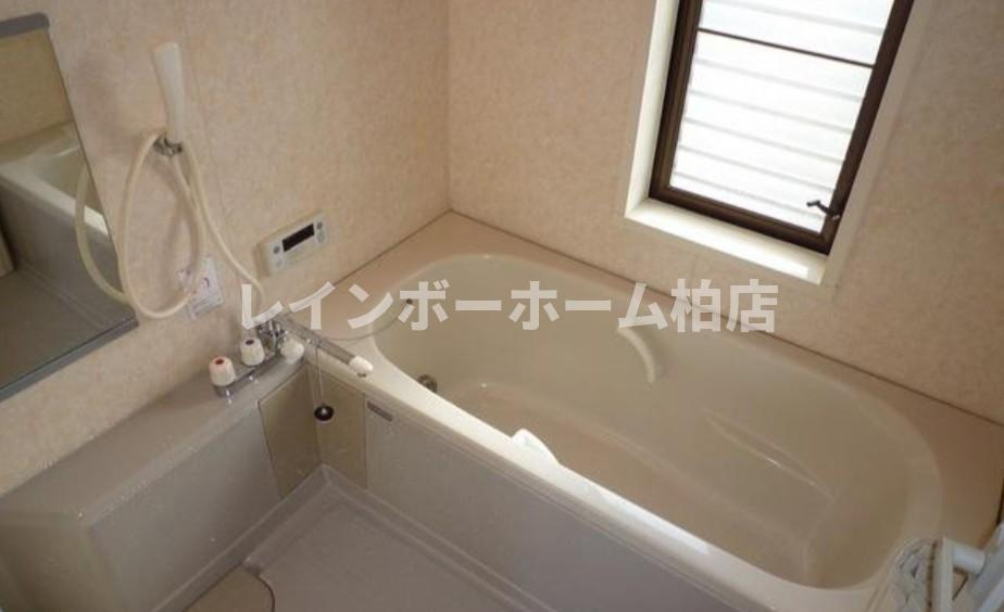 第6ビューストーンハイムの浴室|コンパクトで使いやすいお風呂です