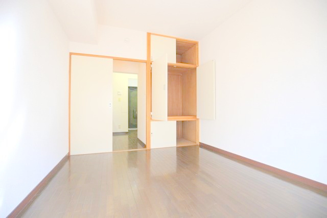 エヴェナール南六郷の居間・リビング