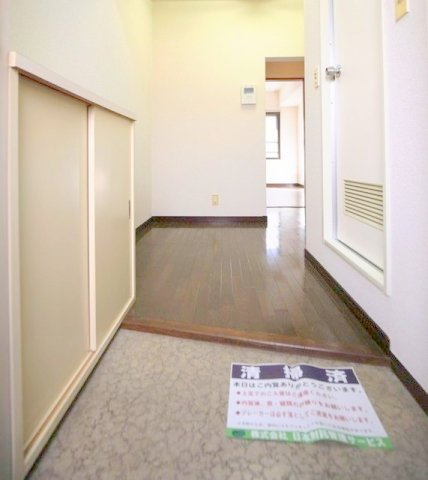 エヴェナール南六郷の玄関|玄関　シューズBOX