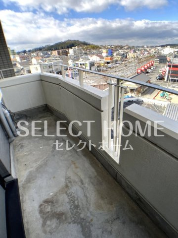 【バルコニー】 | イーストガーデン杉の木館 | バルコニー付きです