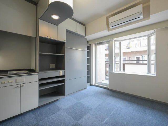 インペリアル南麻布サテライトの居間・リビング