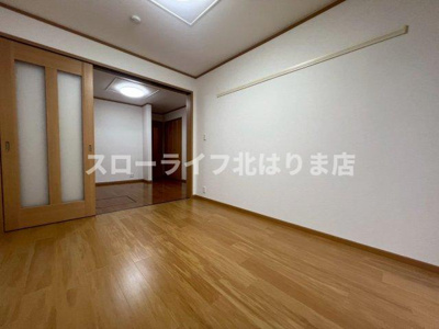 【洋室】 | ヴィラ・ポポラーレⅡ