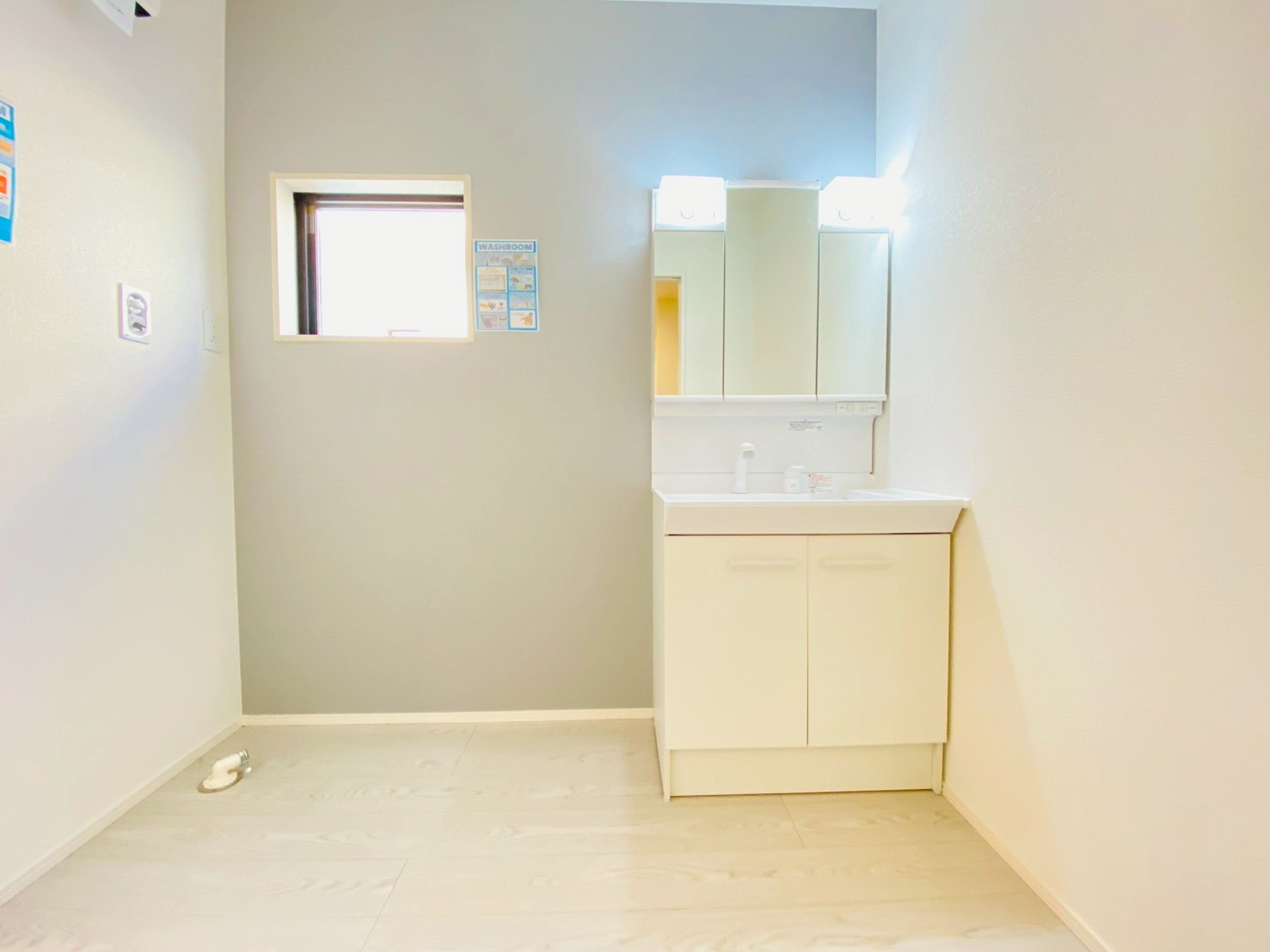 よかタウン／東区健軍３丁目２期／１号棟の独立洗面台