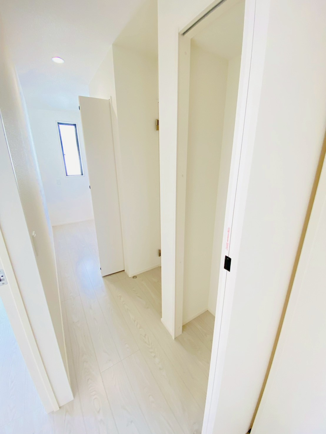 よかタウン／東区健軍３丁目２期／１号棟の収納