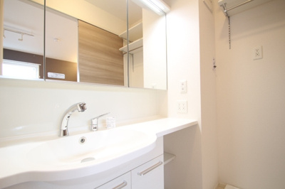 【洗面所】 | セレスティア荒川