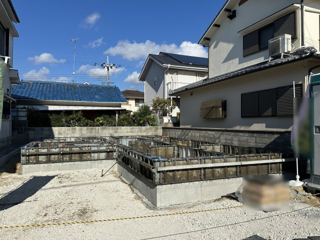 明石市藤が丘２丁目　新築戸建の前面道路含む現地写真|2025年10月30日撮影