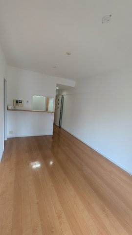 サンシティ駅南の内装