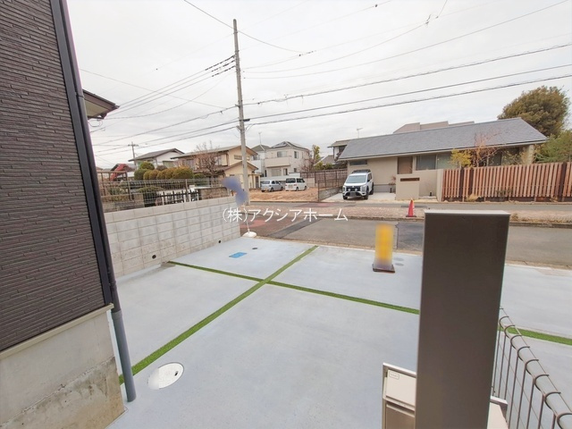 所沢市中新井4丁目・全2棟　新築一戸建　A号棟　～駐車2台～の前面道路含む現地写真|現地写真（2025年12月18日撮影）