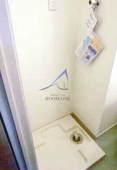 Ｆｏｒｅｓｔ　ｍａｉｓｏｎ白鳥の設備|洗濯機置き場です。