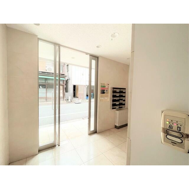 峰マンションのロビー