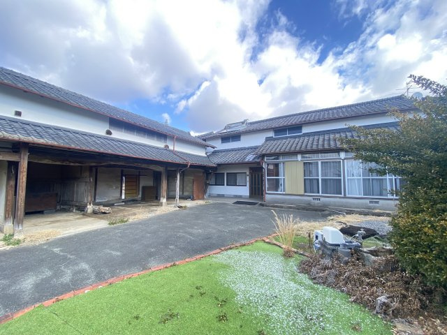 【庭】 | 山鹿市鹿本町中分田