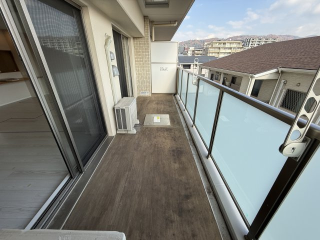 スプランディッド池田呉服町のバルコニー