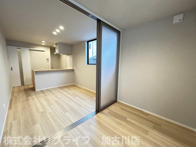 【居間・リビング】 | コティ加古川Ⅱ | ※別のお部屋のお写真です※