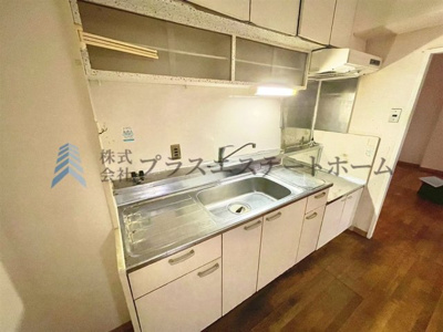 【キッチン】 | 花隈ダイヤハイツ | 壁付けキッチンなのでスペースを有効に使えます♪