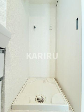 LaCASA京橋の洗面所