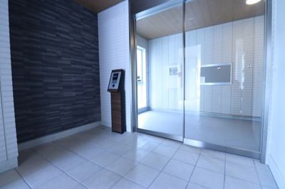 【エントランス】 | Prendre Simons（プランドールシモンズ）